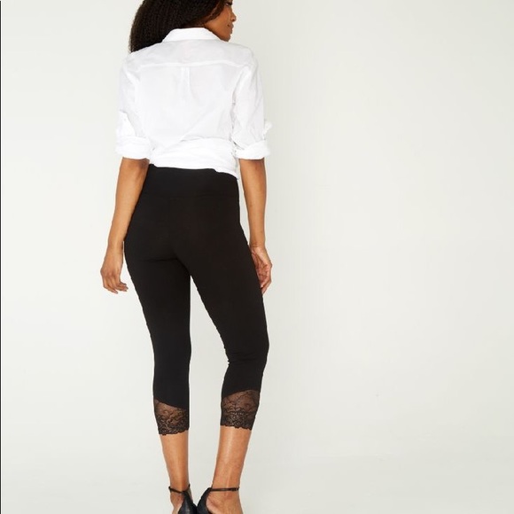 Ruby Ribbon Lace Capri Legging - Picture 2 of 2